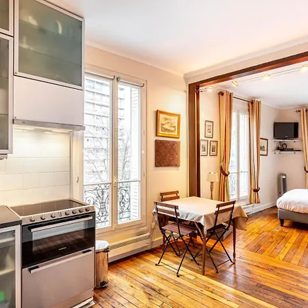 Guestready - Lumineux Appartamento Parigi